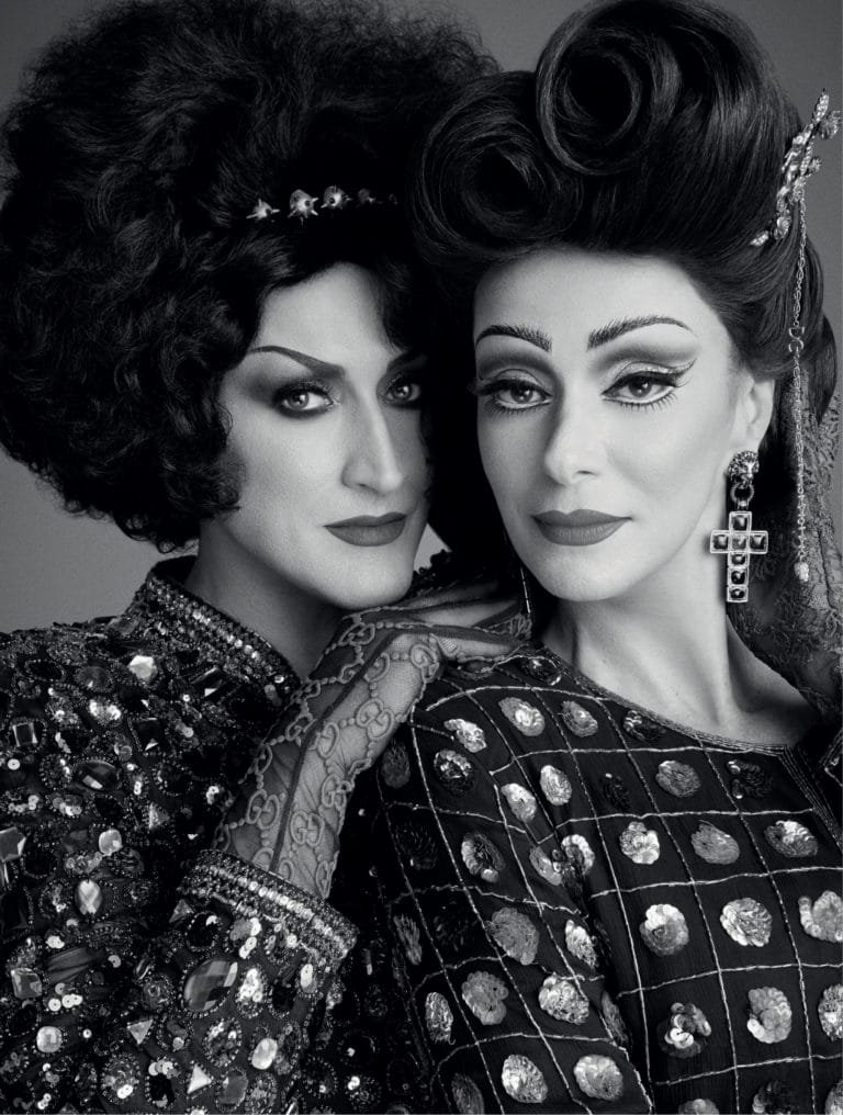 Paulo Gustavo e Mônica Martelli posam para a Vogue de janeiro incorporando Drag Queens