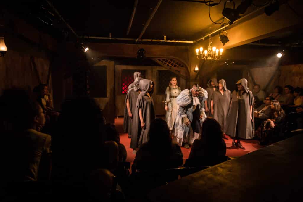 Conto de Inverno de William Shakespeare segue em cartaz no Viga