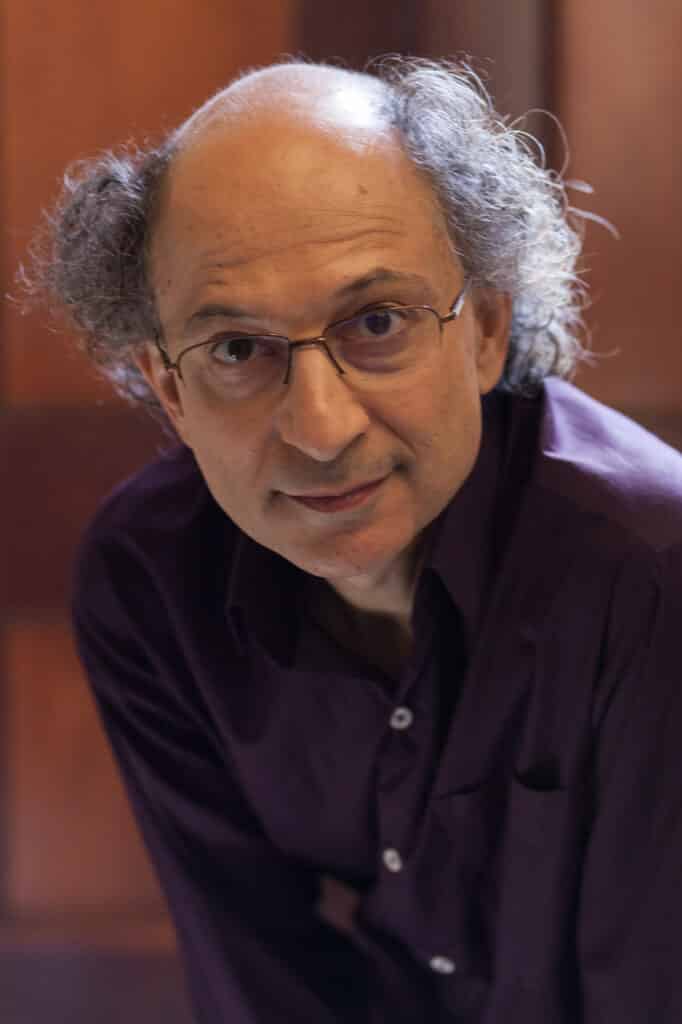 Teatro Tônico: “O diálogo entre o teatro e a música”, com Tim Rescala, no Tablado