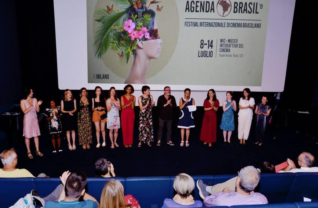 O Beijo no Asfalto" e "Aurora 1964" vencem o Festival Agenda Brasil em Milão