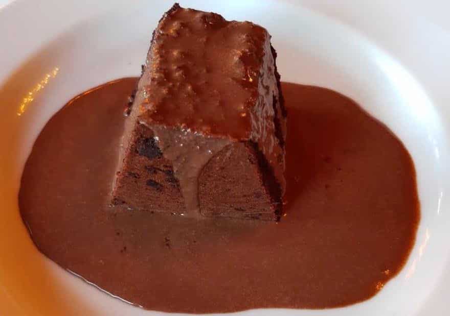 Heineken® apresenta Kitchen n' Roll, cozinha cheia de atitude para o Rock in Rio 2019, com os chefs Paulinho Yoller e Pedro Benoliel