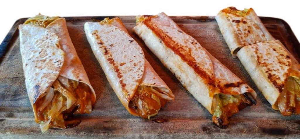 Heineken® apresenta Kitchen n' Roll, cozinha cheia de atitude para o Rock in Rio 2019, com os chefs Paulinho Yoller e Pedro Benoliel