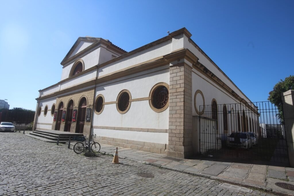 Casa França-Brasil completa 200 anos com Campanha Solidária