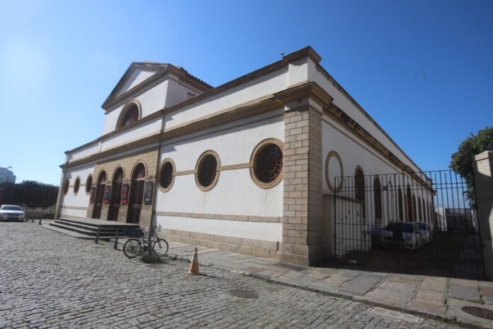 Casa França-Brasil completa 200 anos com Campanha Solidária