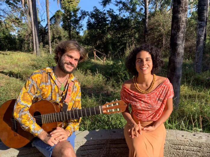 Gustavito e Laura Catarina quarta live da imersão criativa da dupla