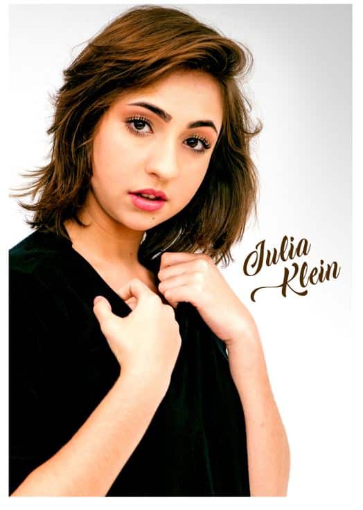 julia_klein_cineplaneta