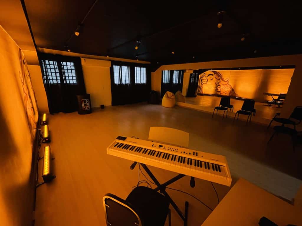 In Cena, novo espaço para aprendizado e prática das artes cênicas,