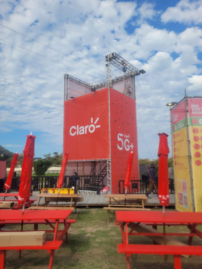 Claro leva 5G+ e tirolesa ao Rio Gastronomia