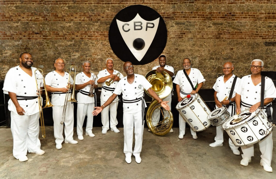 Cordão da Bola Preta no Teatro EcoVilla Ri Happy dia 0102