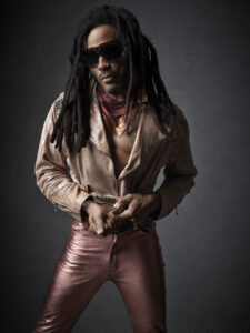 Lenny Kravitz lança clipe de “Paralyzed” 