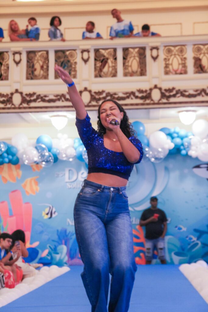 Biah concede entrevista especial ao Cineplaneta