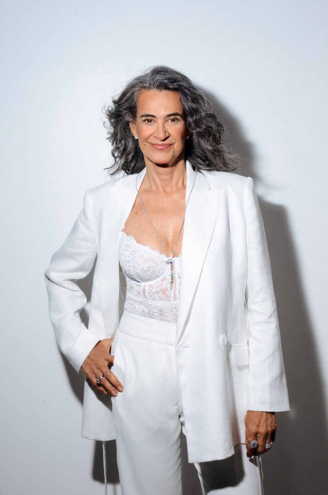 Simone traz nova turnê ao Qualistage no dia 09 de agosto