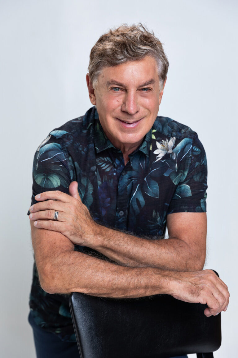 Flávio Venturini encerra turnê “Minha História” no Rio de Janeiro com show grandioso no Qualistage